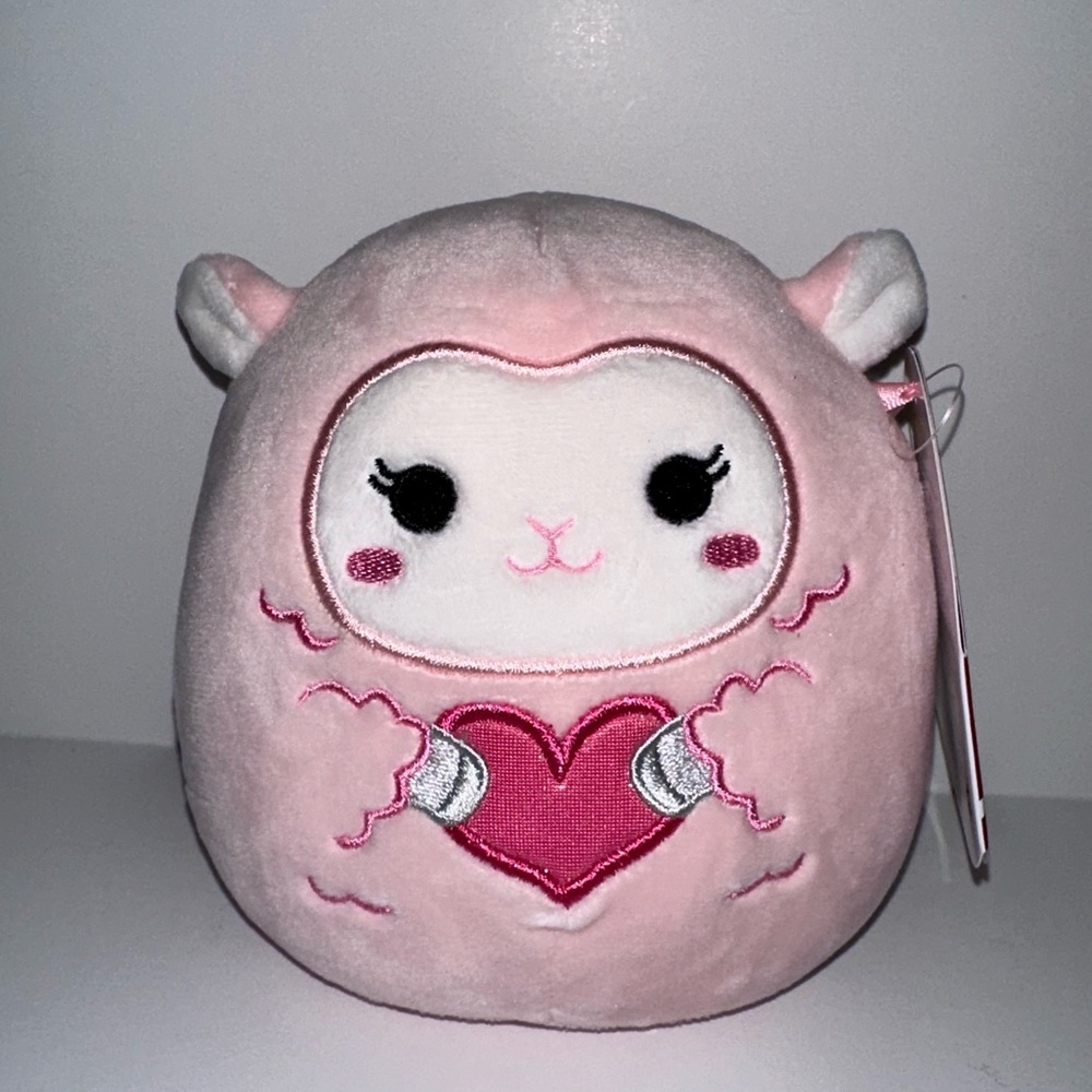 5" Lala the Lamb 2023 Valentine's Squishmallows